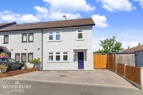 Colebrook Lane, Loughton, IG10