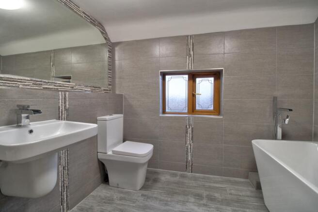 Bathroom (2)