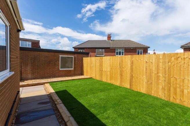 2 bed Detached Bungalow for sale Image 11