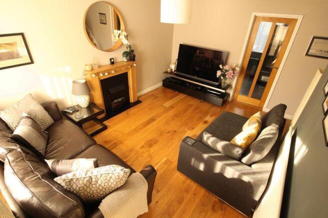 Lounge 2