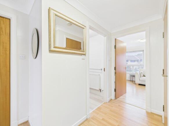 CAM05526G0-PR0078...