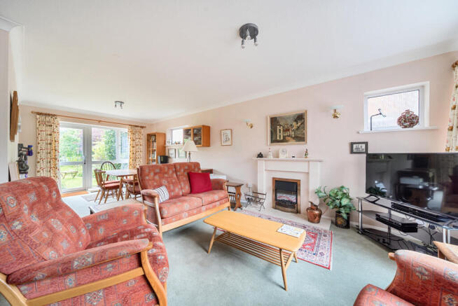 11-6819e63e8b2ae-...