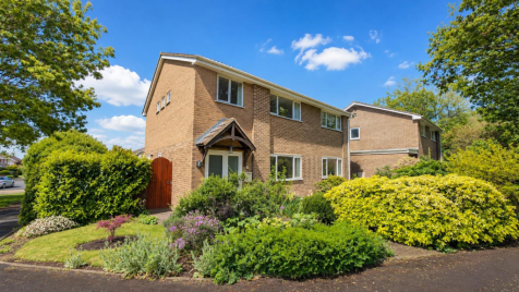 Cumbria Close, Thornbury, South Gloucestershire
