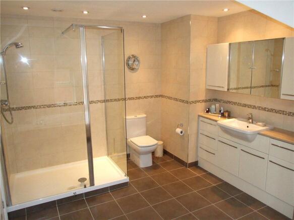 Ensuite To Master