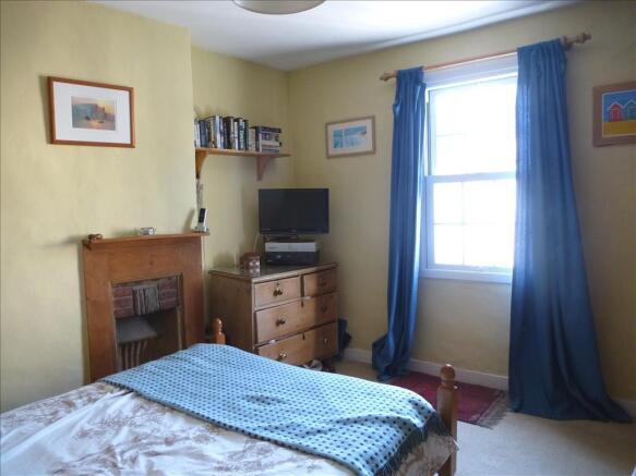 Photo 8