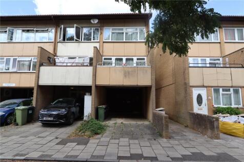 Gurnards Avenue, Fishermead, Milton Keynes, MK6