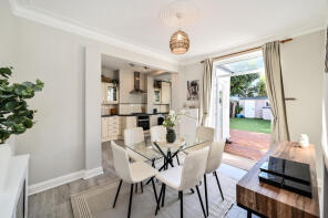 53, Summerlands Avenue, London W3 6EW