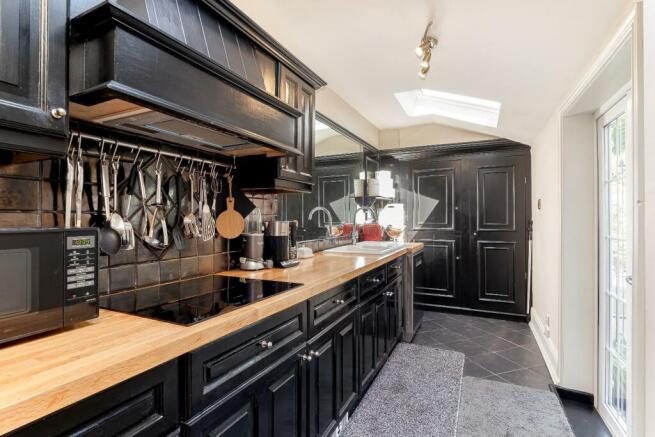 Kitchen - A.jpg