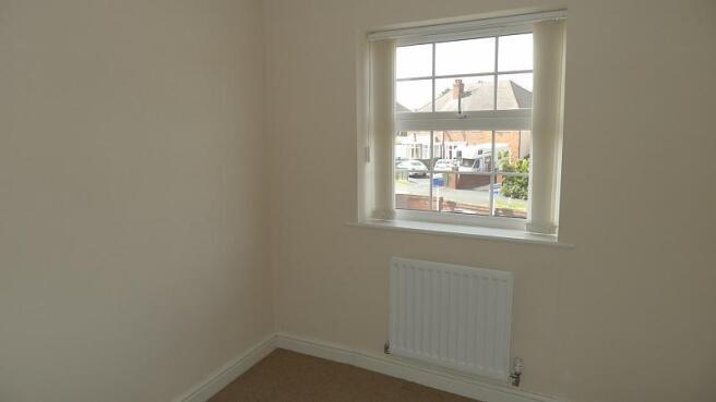 SMALL BEDROOM