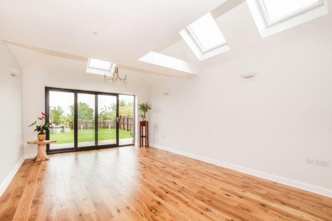 Open Plan Rece...