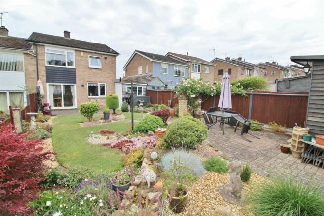 REAR GARDEN -