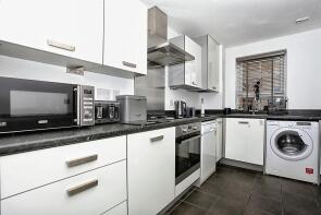 37, Mid Water Crescent, Hampton Vale, Peterborough PE7 8JT