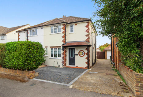 Pembroke Avenue, Hersham, Walton-on-thames, Surrey