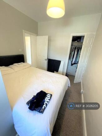 2 bed Terraced to rent Image 8
