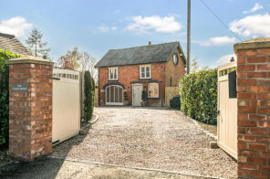 The Coach House, Buttington, Welshpool SY21 8HD
