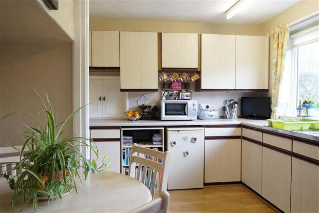 Breakfasting Kitchen