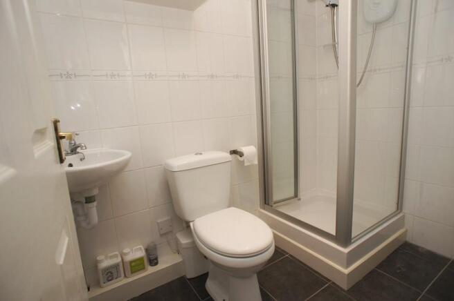 Shower room.jpg
