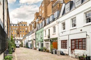 31, Lancaster Mews, London W2 3QE