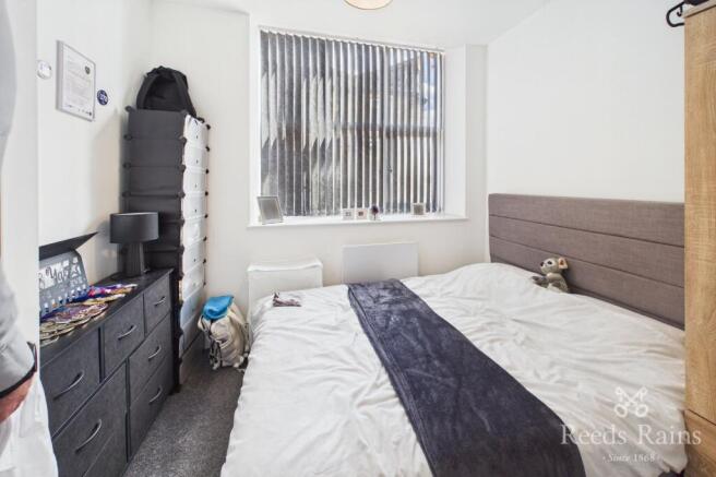 9 bed Apartment for sale Image 10
