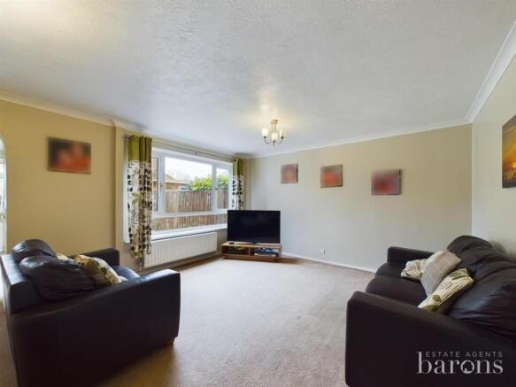 CAM05005G0-PR0021-STILL002.jpg