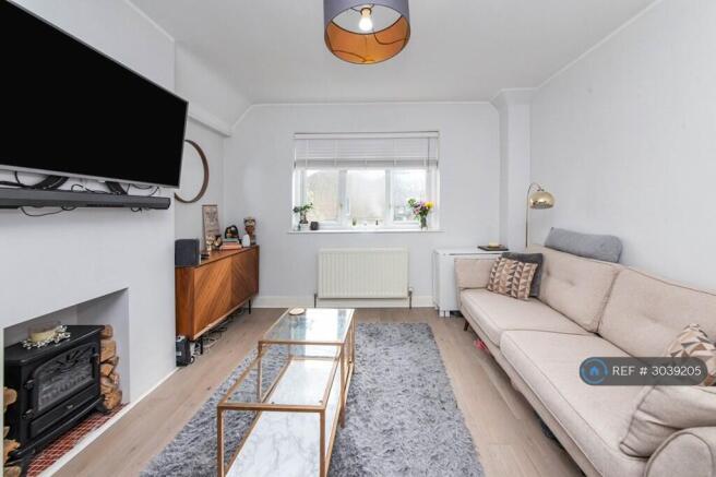 Living Room (2)
