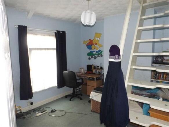 Photo 10