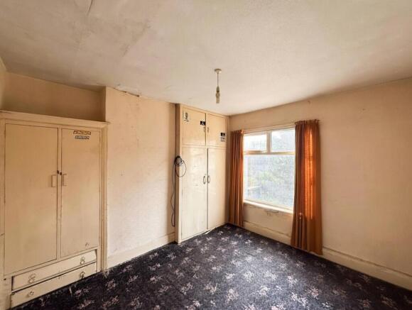 3 bed Semi-Detached for sale Image 11