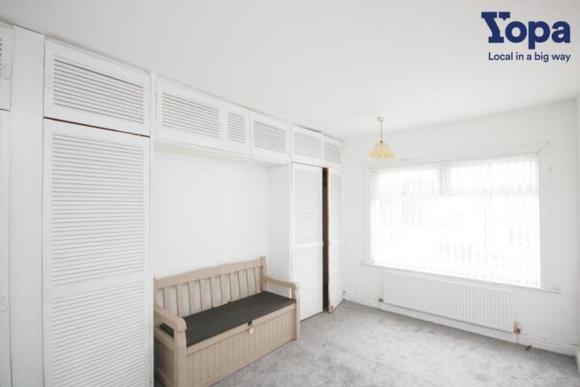 Master 20Bedroom.JPG