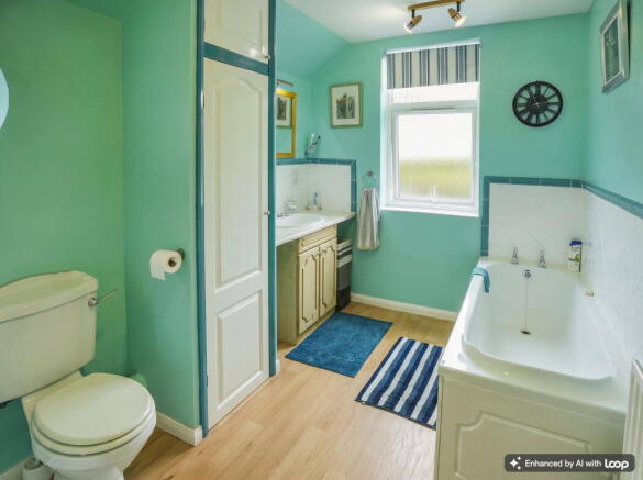 2 bed Terraced for sale Image 5