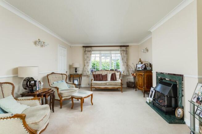 3 bed Detached for sale Image 4