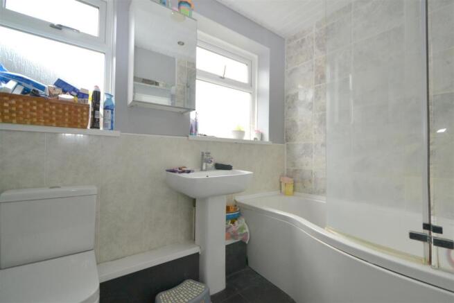 bath1.JPG
