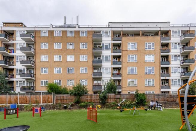 Amhurst Road, E8