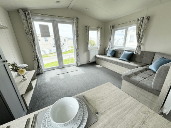 Delta Hailsham Lounge At Solent Breezes