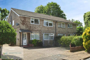 11, Felcott Close, Hersham, Walton-on-thames KT12 5NT