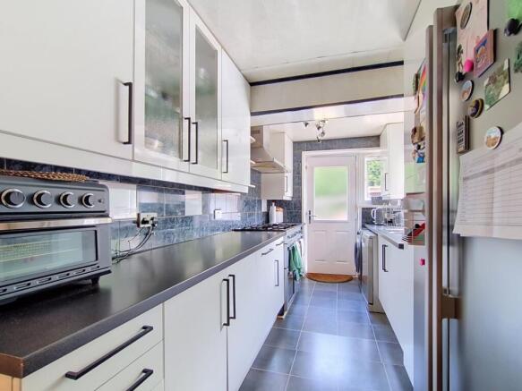 3 bed Detached for sale Image 8