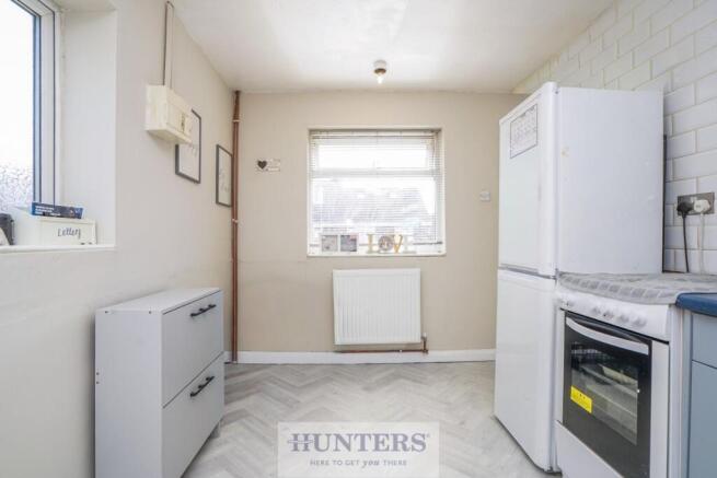 2 bed Semi-Detached Bungalow for sale Image 11