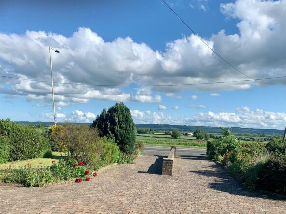 Driveway View.jpg
