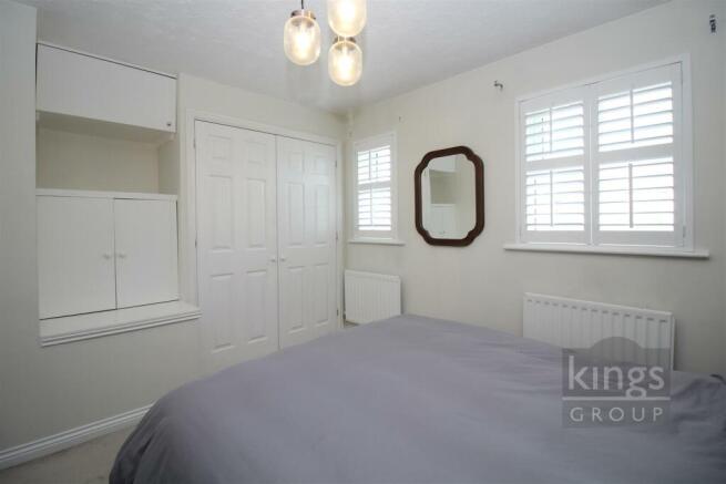 Bedroom 1.jpg