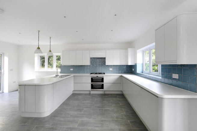 Open plan kitchen diner 2