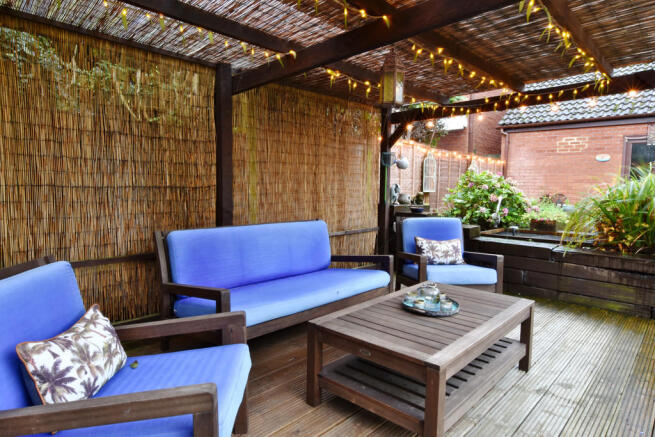 Garden - Bar Seat...