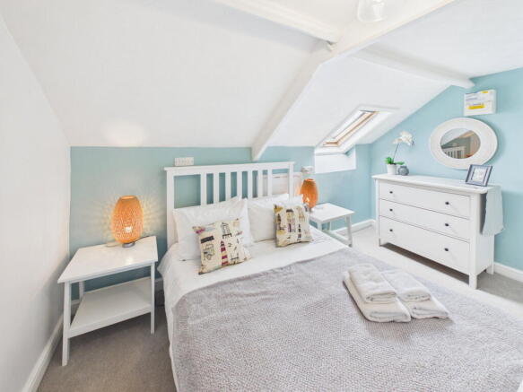 1 bed Flat for sale Image 7