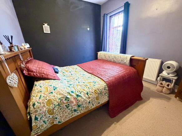 3 bed Terraced for sale Image 10
