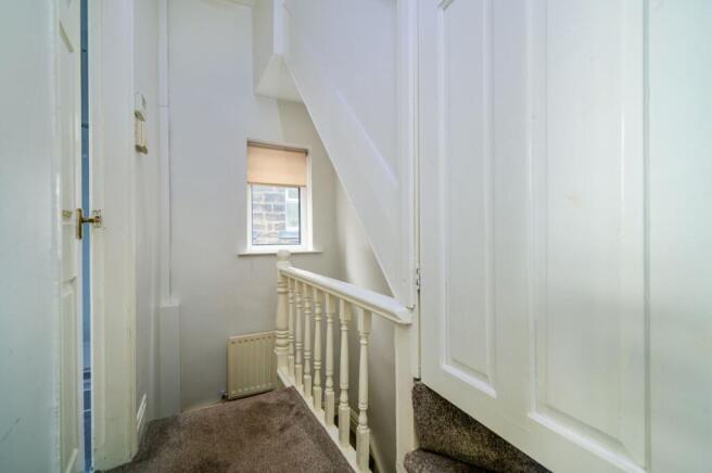 2 bed Terraced for sale Image 8