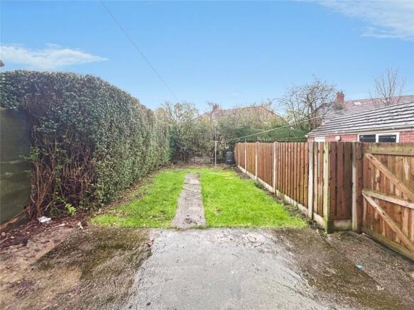 2 bed Terraced for sale Image 6