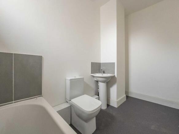 2 bed Terraced for sale Image 12