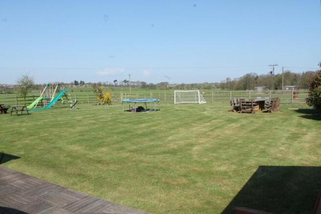 Photo 40