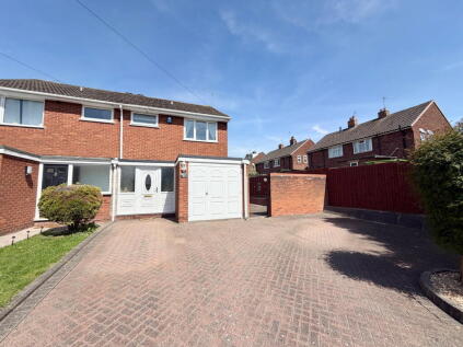 Kerry Close, Brierley Hill, DY5 3YW