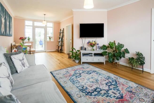 Living / Dining Room
