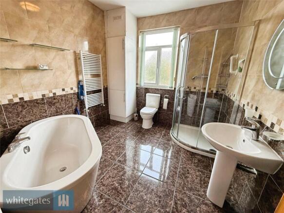 3 bed Terraced for sale Image 11