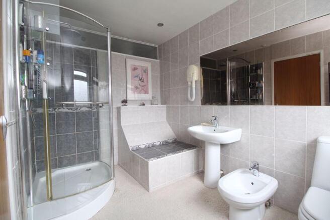 En-Suite To Be...